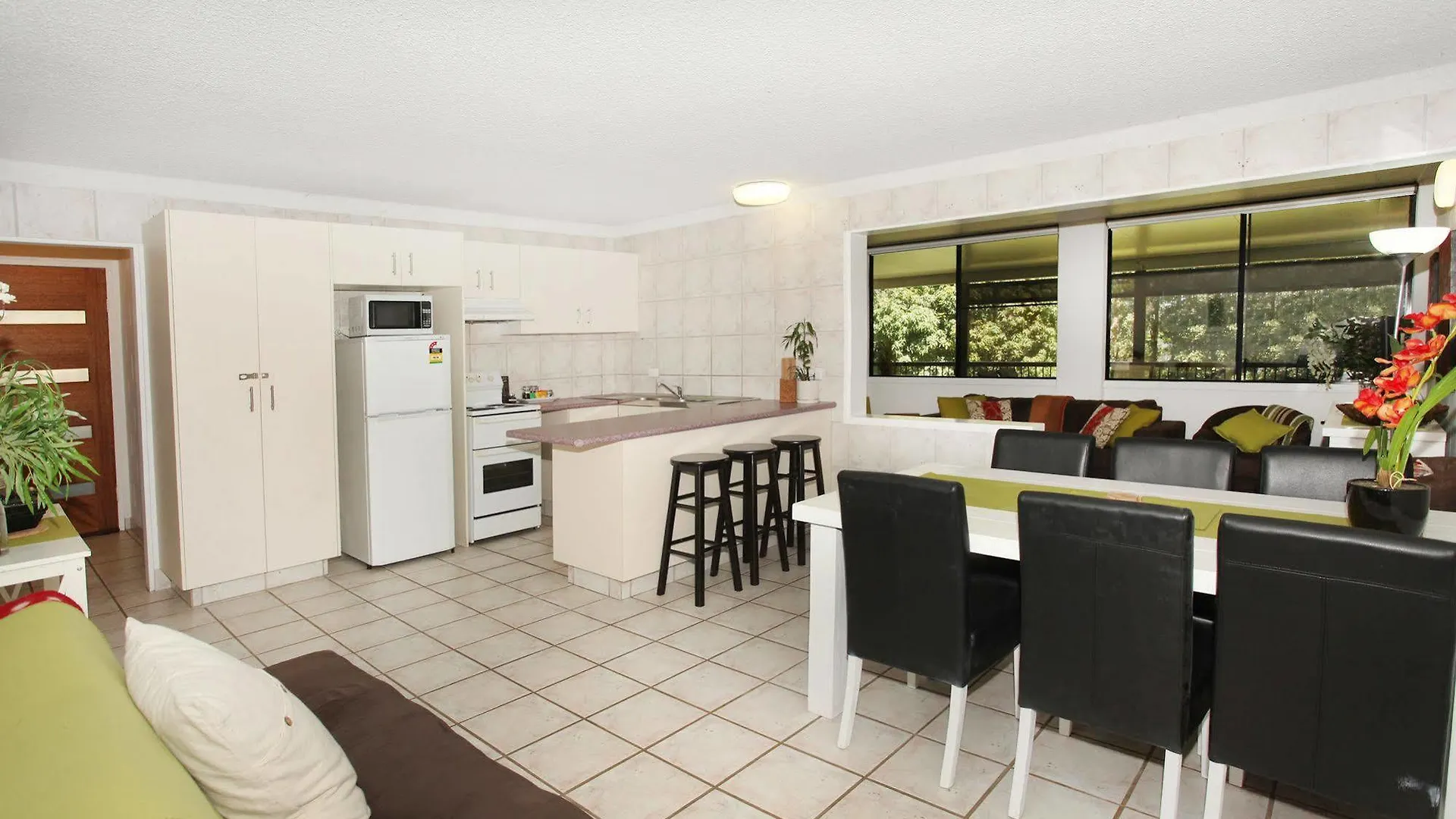 Mapleton Falls Accommodation